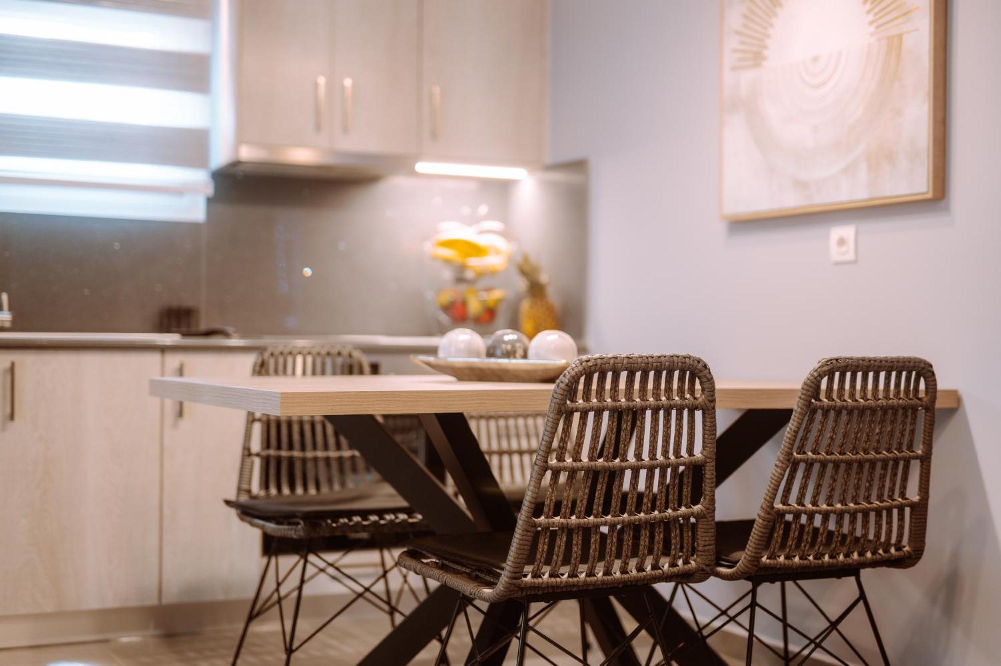 Louisa Luxury Apartments 프레베자 외부 사진