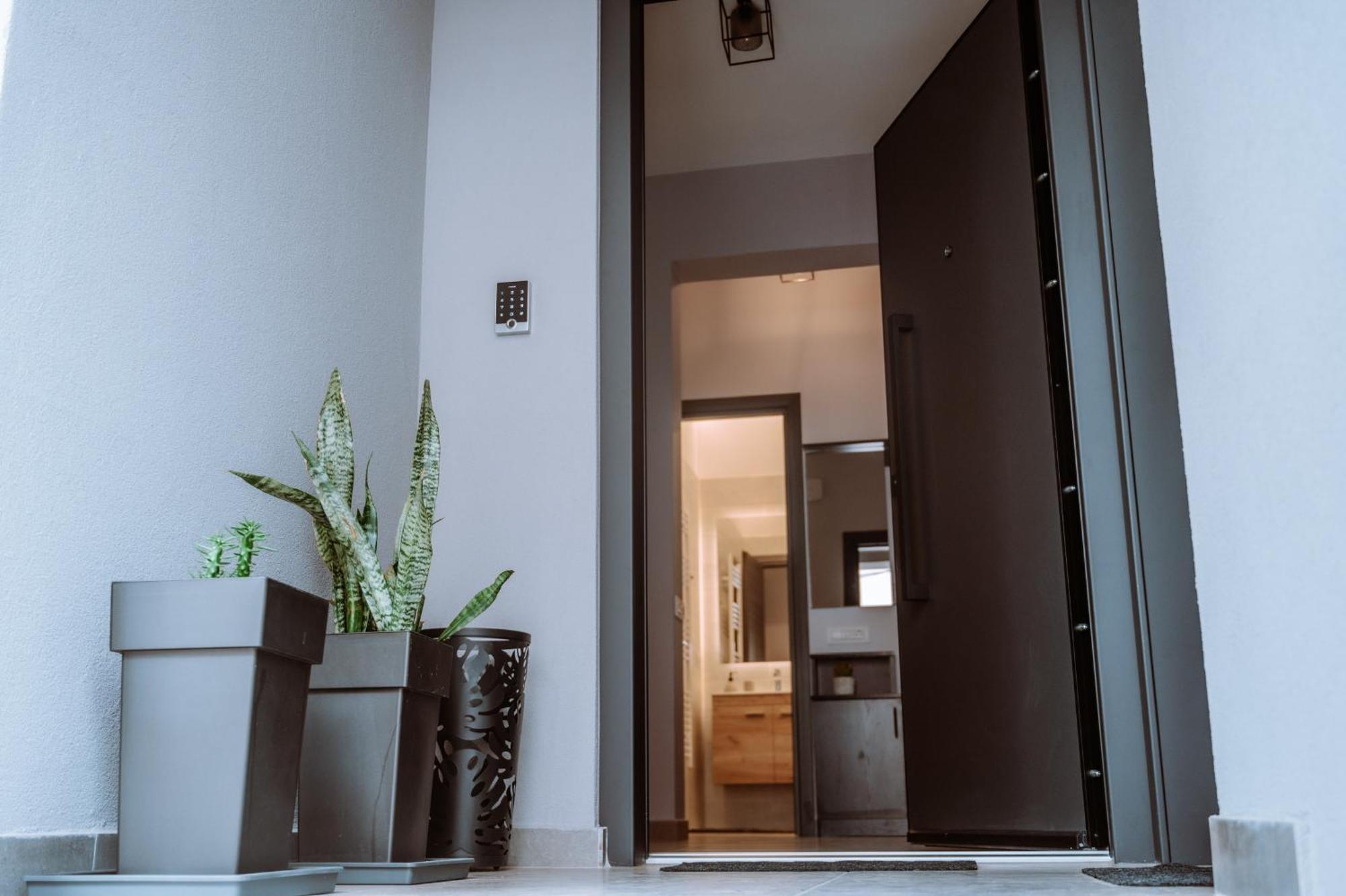 Louisa Luxury Apartments 프레베자 외부 사진